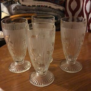 Glass cups